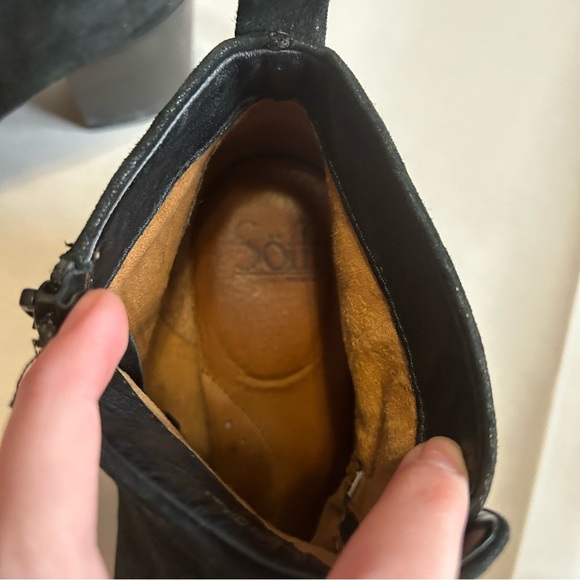 Sofft Ware Black Suede Ankle Heeled Boots Womens Size 9M Metallic Shimmer - Picture 5 of 7